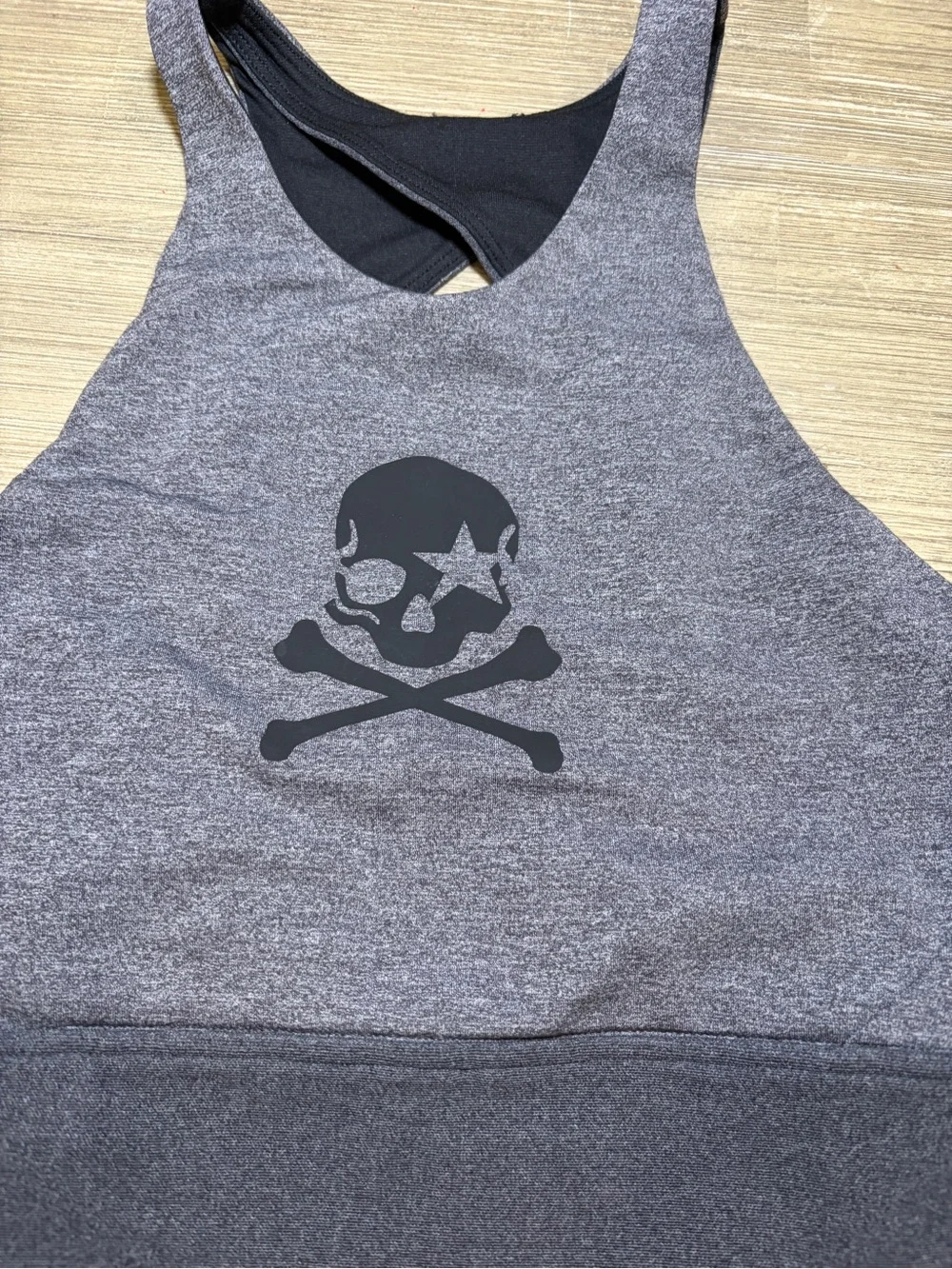 Lululemon  Women's Skull Back In Action Bra size 6